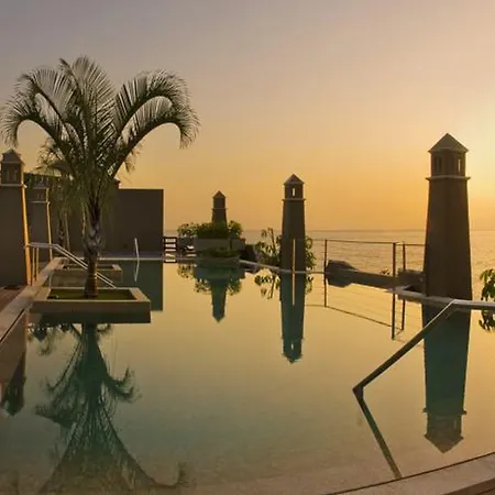Отель Playa Calera 4*