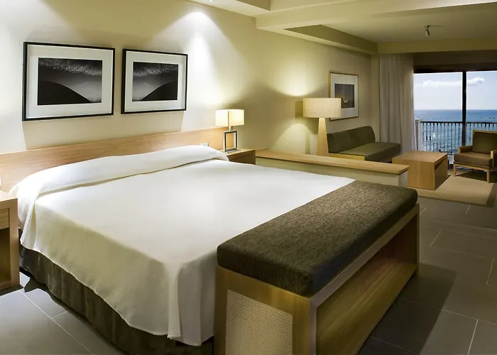 Playa Calera Hotel 4*