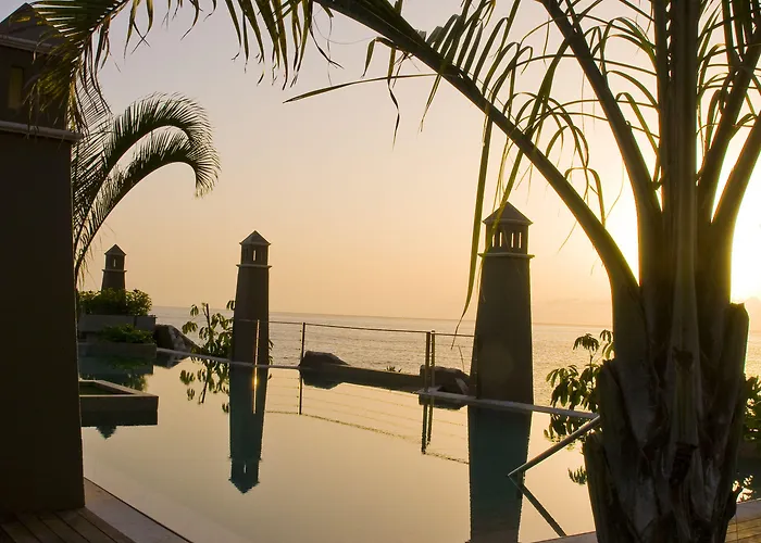 Hotel Playa Calera 4*